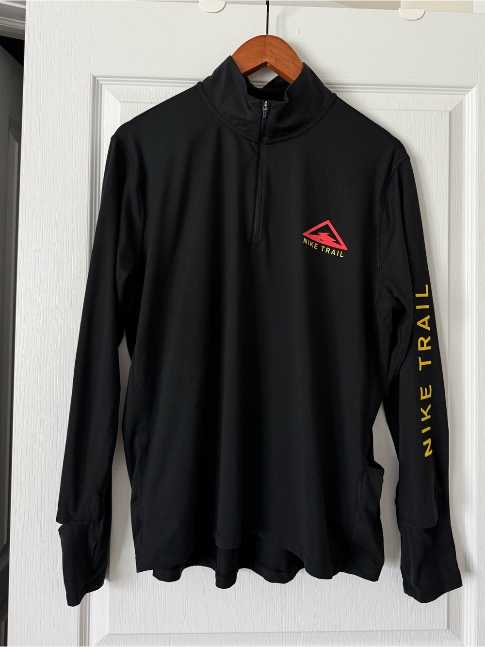 Nike Dri Fit 3/4 Quarter Zip Women’s XL Trail Graphic